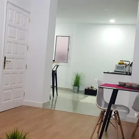 Cerca De La Playa De Canteras Las Palmas de Gran Canaria